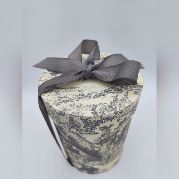 DIOR Toile de Jouy Prestige Candle VIP Edition w/ Gift Box France Collector NIB - Picture 3 of 7